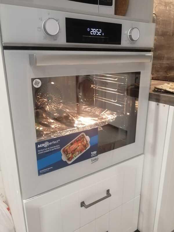 Электрический духовой шкаф Beko BBIE18300W белый, фото 13